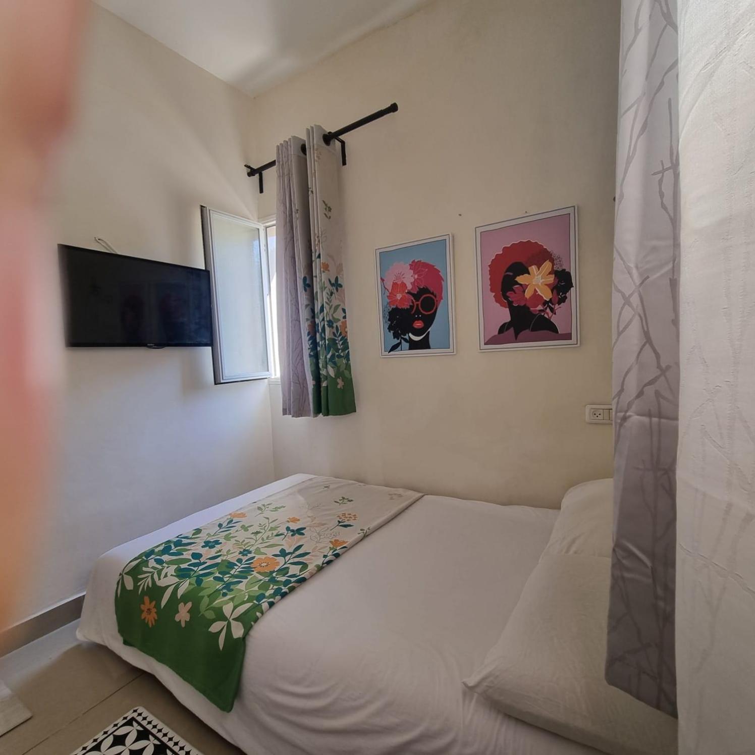 Bugrashov 13 Room 特拉维夫 外观 照片